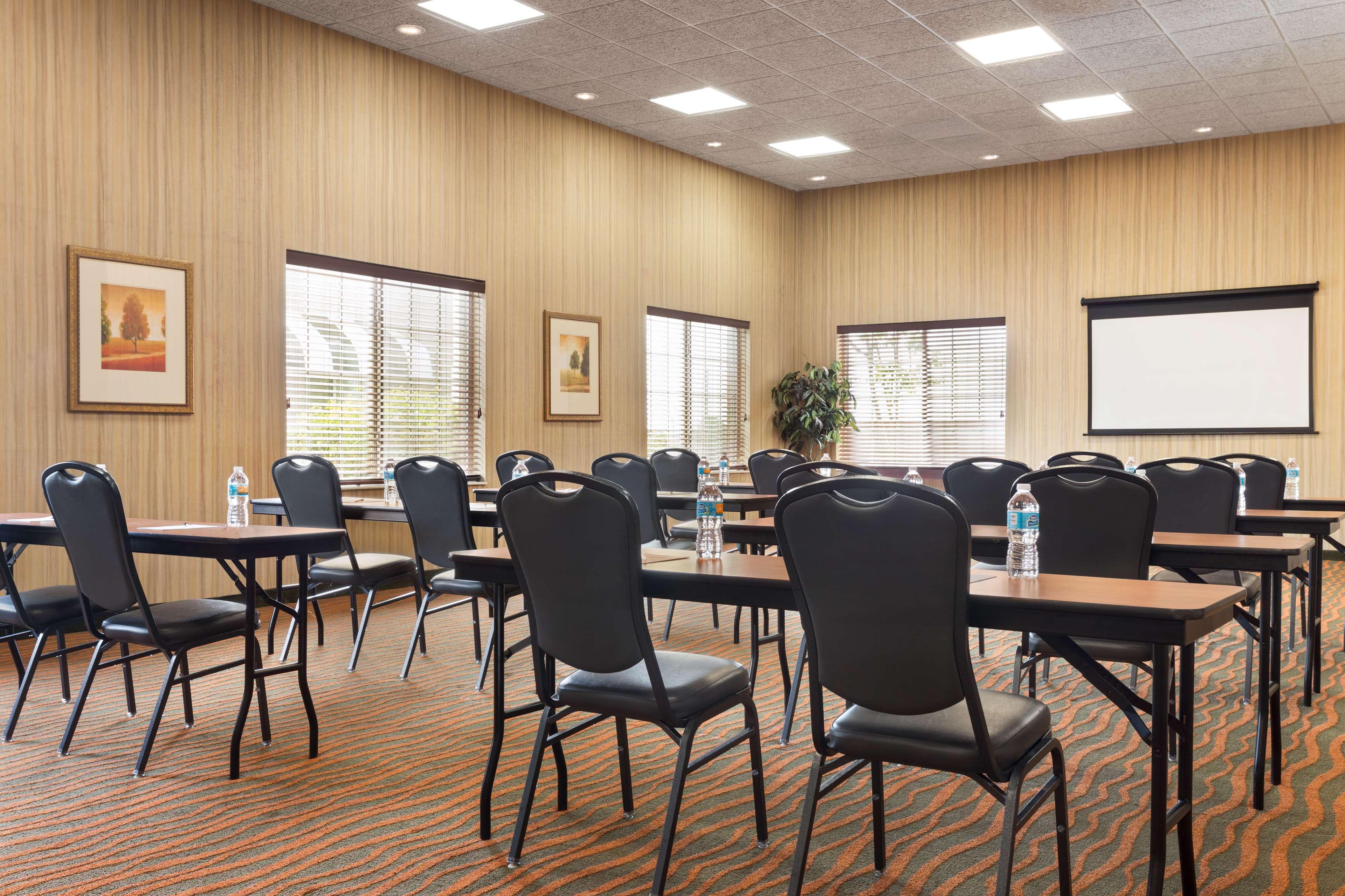 Country Inn & Suites By Radisson, London, Ky Exterior photo